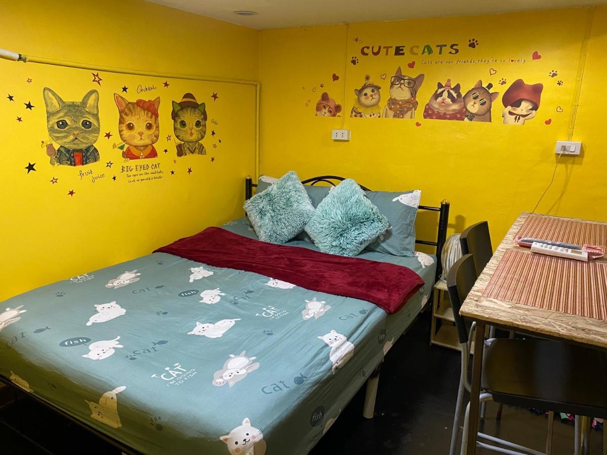 Interpartie Hotel (Adults Only) Bangkok Ngoại thất bức ảnh